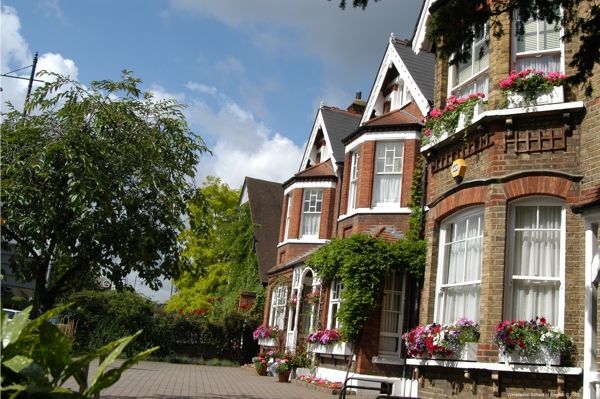 Trường chuyên anh ngữ Wimbledon School of English London